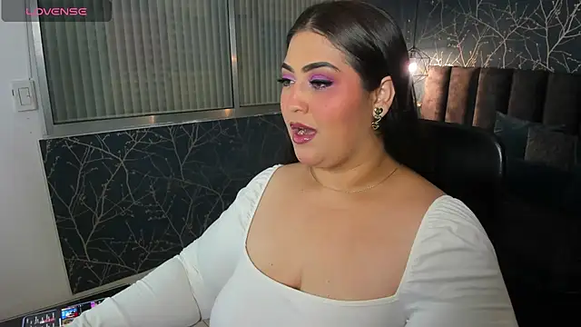 Charlottxl online show from 03.31.26