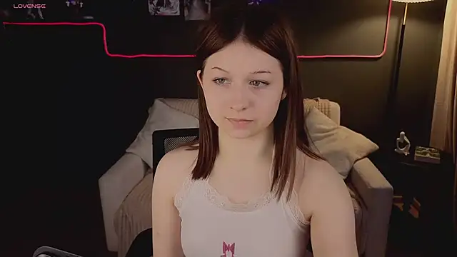 Snapshot of Liv_Veil chatting on 03.18.26 Liv Veil online show from 03.18.26