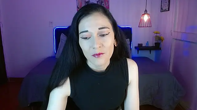 Snapshot of Mylu_xx chatting on 05.29.26 Mylu xx online show from 05.29.26