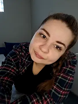 Snapshot of Riises chatting on 06.04.26 Riises online show from 06.04.26