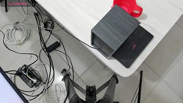 Aishs bigass online show from 05.04.26