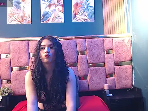 Snapshot of Haanita chatting on 06.19.26 Haanita online show from 06.19.26