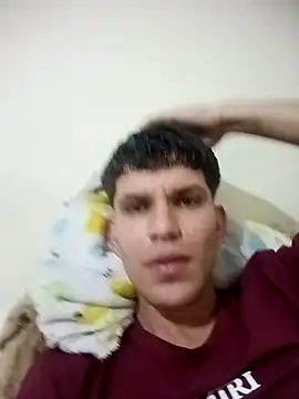 Snapshot of droale chatting on 03.10.26 droale online show from 03.10.26