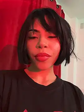 MiaReidd online show from 05.03.26