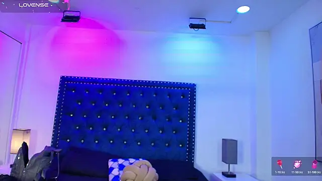 Gabriela meow online show from 04.24.26