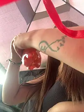 Electra Pinkk online show from 04.22.26