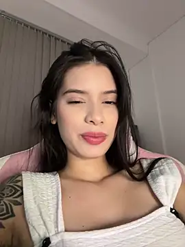 Valen Gia online show from 03.22.26