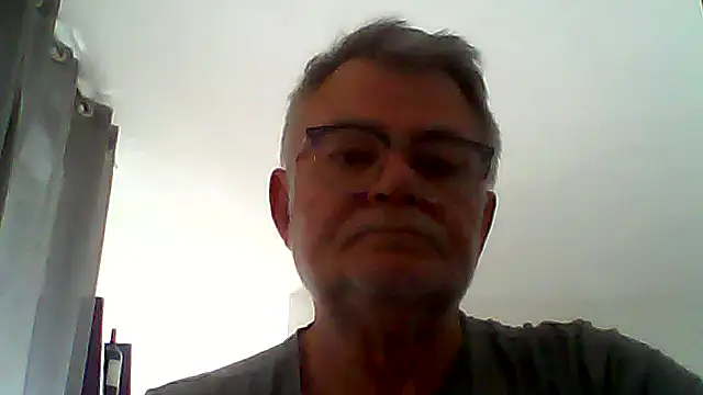 Snapshot of oura chatting on 06.29.26 oura online show from 06.29.26