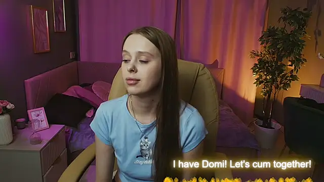Snapshot of Megg_Ryan chatting on 05.11.26 Megg Ryan online show from 05.11.26