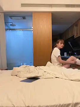 Aytc9989 online show from 04.08.26