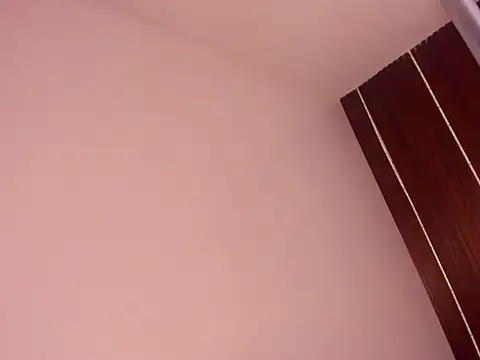 Snapshot of brunne_eva chatting on 07.04.26 brunne eva online show from 07.04.26