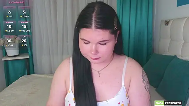 Dalila Lay online show from 05.04.26