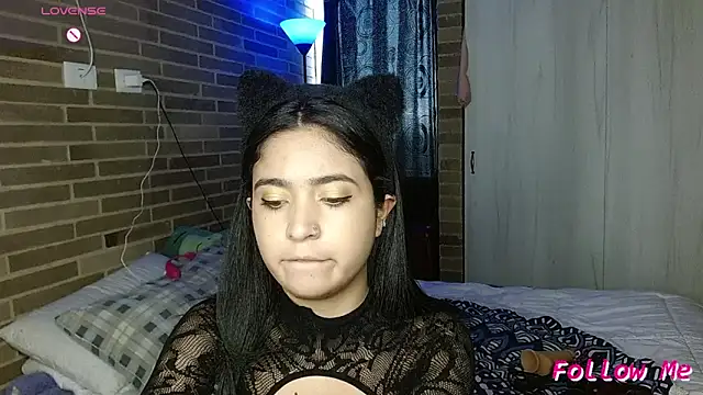 sweet-little online show from 03.30.26