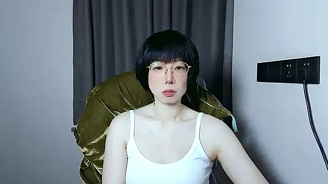 Snapshot of lin_lin_520_520 chatting on 05.26.26 lin lin 520 520 online show from 05.26.26
