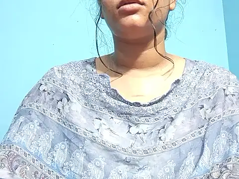 Emma 4433 online show from 04.19.26