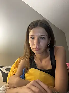 Angelmae2947 online show from 04.17.26