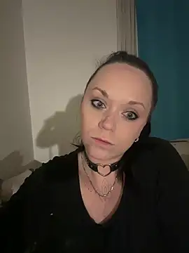 Snapshot of Makyna93 chatting on 04.04.26 Makyna93 online show from 04.04.26