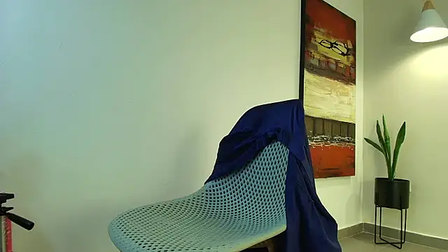 Astrid Black online show from 03.11.26