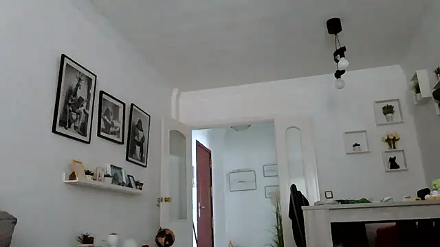 Snapshot of yanick931 chatting on 06.07.26 yanick931 online show from 06.07.26