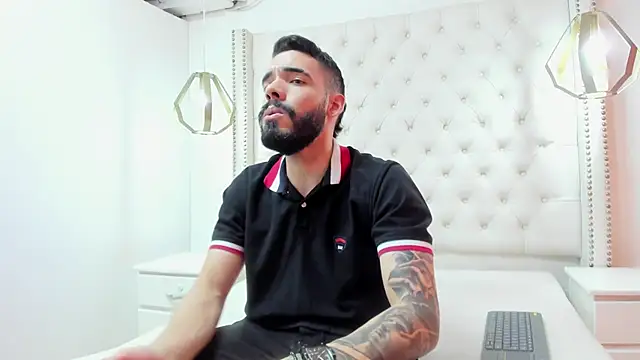 JEAN LEWIS2 online show from 04.07.26