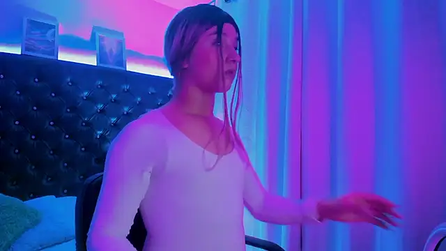 BellaRoge online show from 04.20.26