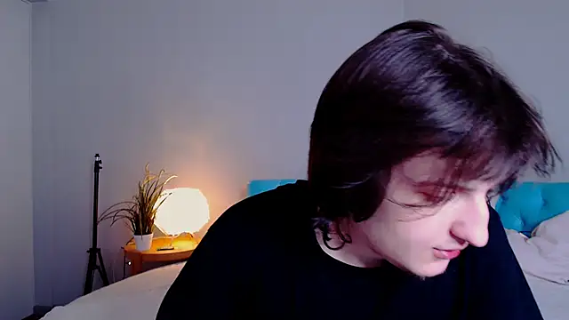 Snapshot of delalex chatting on 04.12.26 delalex online show from 04.12.26