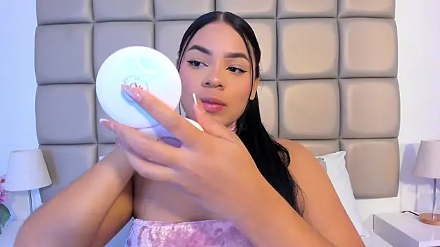 lilly williamss online show from 04.19.26