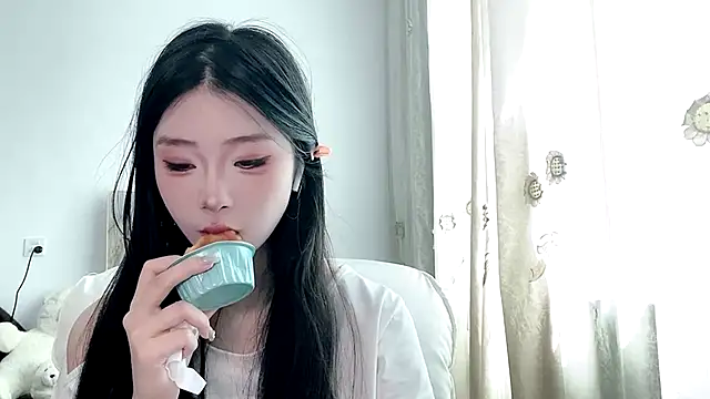 yiyibaby2026 online show from 05.05.26
