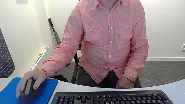 Snapshot of Buggemann chatting on 07.08.26 Buggemann online show from 07.08.26