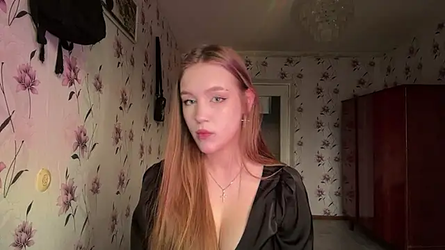 AnnaWasp online show from 03.26.26