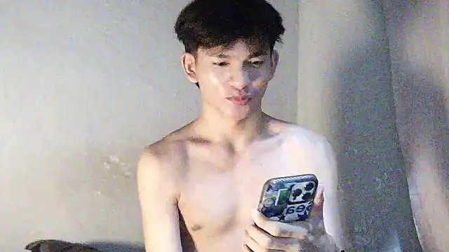 Snapshot of cutiejoshx chatting on 07.23.26 cutiejoshx online show from 07.23.26