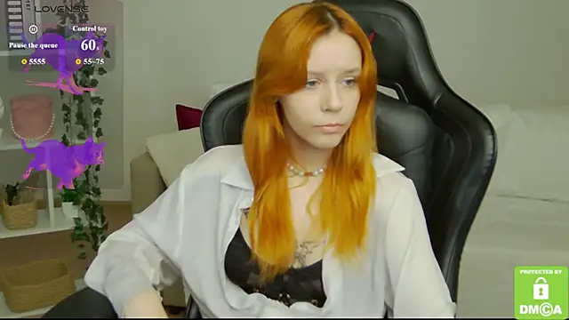 Snapshot of Rachel_lips chatting on 06.14.26 Rachel lips online show from 06.14.26