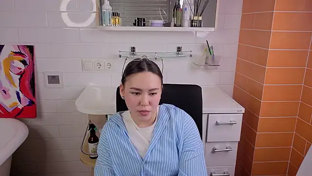 MinLipski online show from 03.18.26