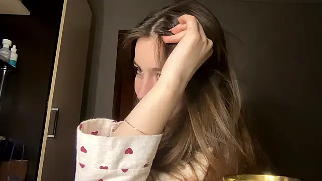 Snapshot of SwervedSlick chatting on 03.12.26 SwervedSlick online show from 03.12.26