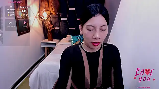Snapshot of Abril_Fox__ chatting on 06.01.26 Abril Fox online show from 06.01.26