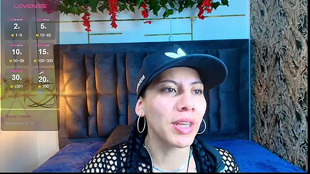 Snapshot of Abril_Fox__ chatting on 06.15.26 Abril Fox online show from 06.15.26