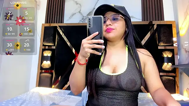 dajacatt online show from 04.25.26