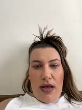 SweetCurvess online show from 03.15.26