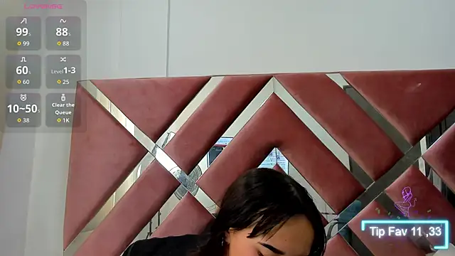Snapshot of Zoe_Evaanss_ chatting on 07.17.26 Zoe Evaanss online show from 07.17.26