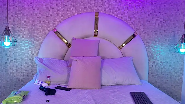 esmeralda sm online show from 03.12.26