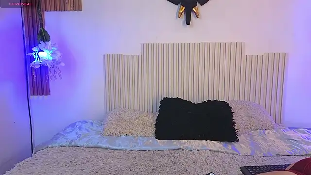 VixenxO online show from 03.12.26