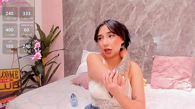 Megan Stein online show from 04.25.26