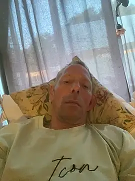 Snapshot of jongen_ehv chatting on 07.05.26 jongen ehv online show from 07.05.26