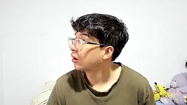Snapshot of Desire_Ecstasy2 chatting on 06.23.26 Desire Ecstasy2 online show from 06.23.26