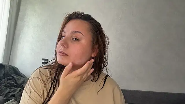 Ellaizatelly online show from 05.08.26