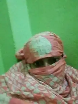 nidhiyadav00 online show from 04.10.26