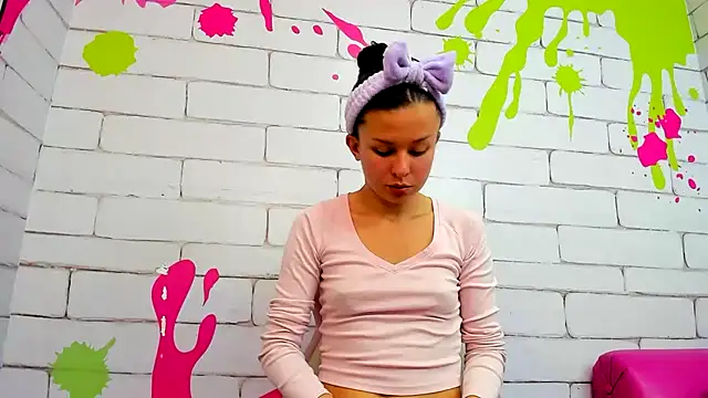 Danna Greyy online show from 04.06.26