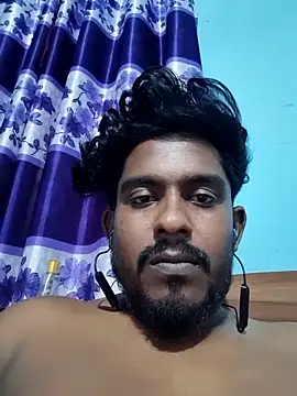 Snapshot of Fiveselt chatting on 03.27.26 Fiveselt online show from 03.27.26