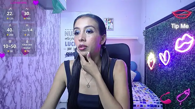 Snapshot of sandra_petite19 chatting on 07.12.26 sandra petite19 online show from 07.12.26