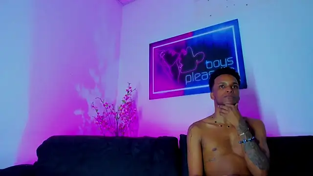 Boys xxx  online show from 03.15.26